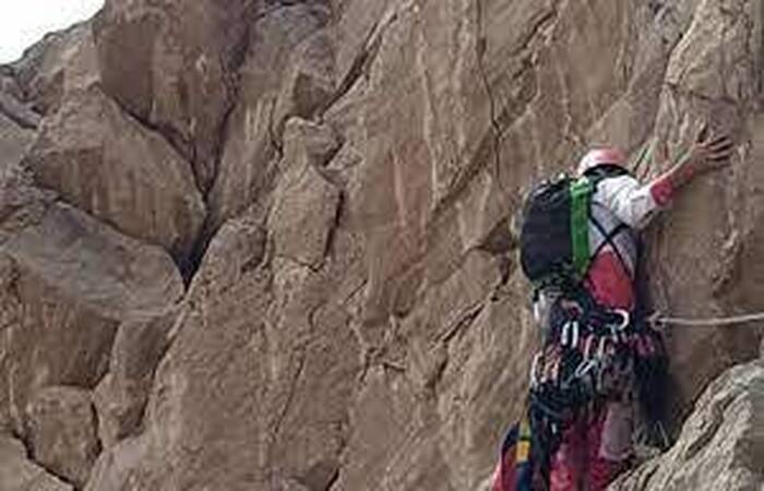 نجات سه کودک گرفتار در یکی از کوههای کرمان