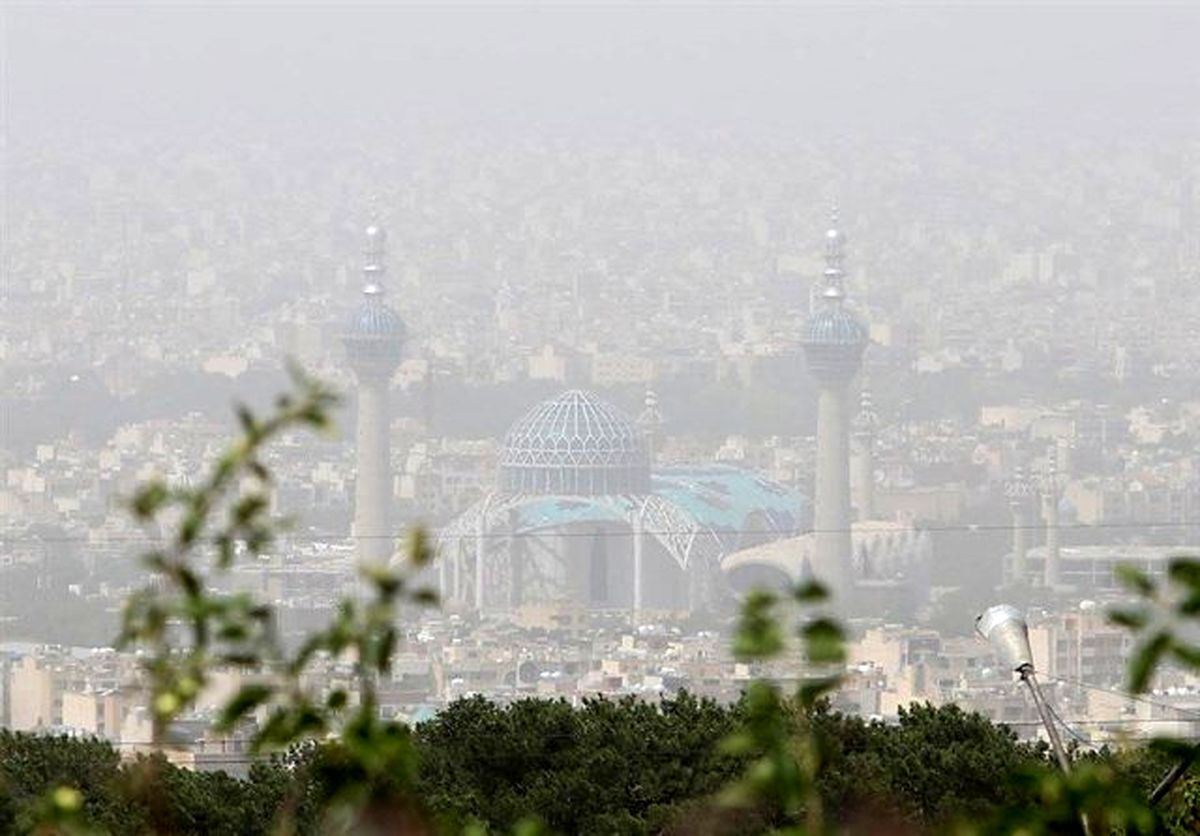 آسمان اصفهان غبارآلود می‌شود