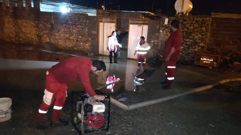 امدادرسانی به ۲۴۱ نفر حادثه دیده آبگرفتگی در فارس