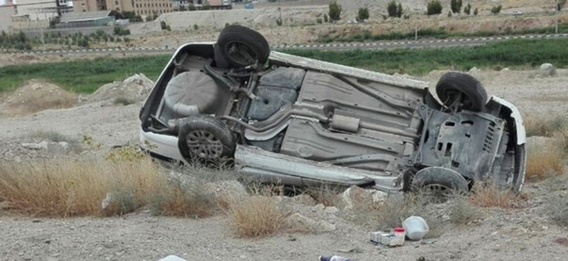 سه حادثه واژگونی خودرو در قوچان و مشهد