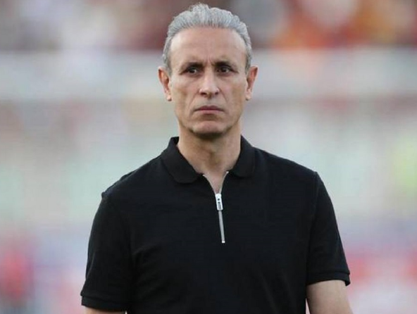 زمان نشست سرمربی تیم فوتبال پرسپولیس تغییر کرد