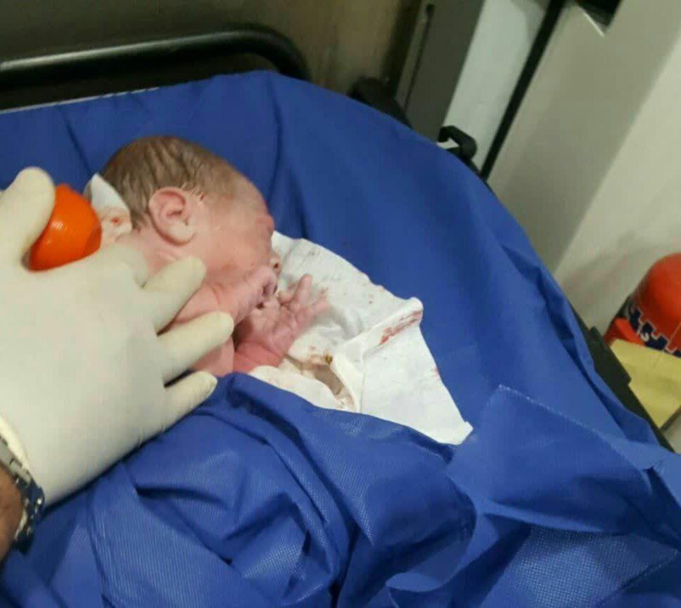 تولد نوزاد شاهرودی در آمبولانس