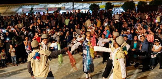 حضور هنرمند آران و بیدگلی در جشنواره اقوام ایرانی