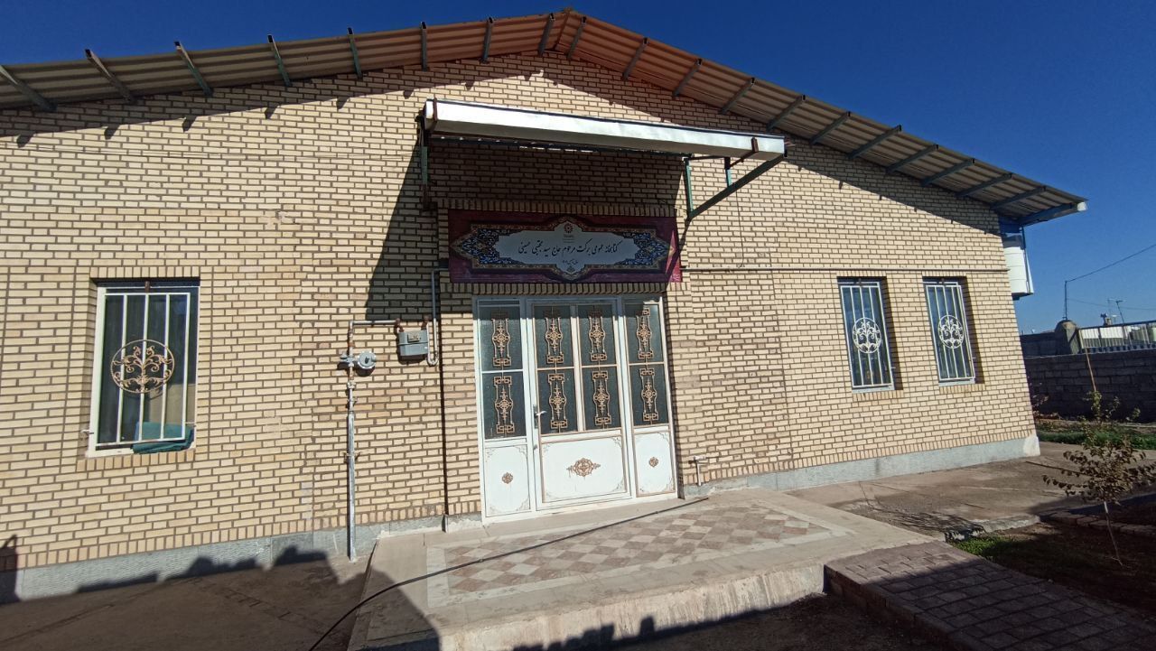 تعطیلی ۳ ساله کتابخانه خیر ساز روستای شفیع آباد