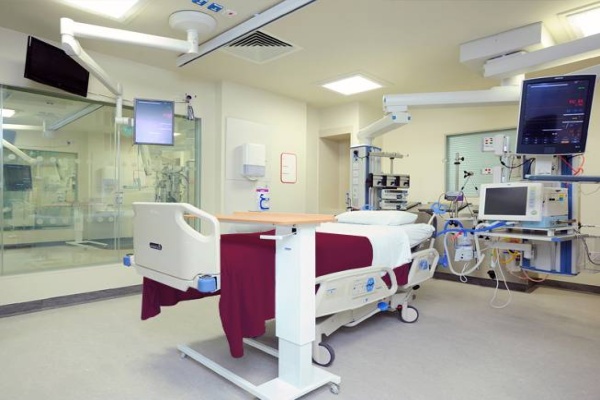 تأمین تجهیزات پزشکی مورد نیاز بخش خدمات رفاهی ویژۀ بیمارستان امام حسین (ع) تربت حیدریه