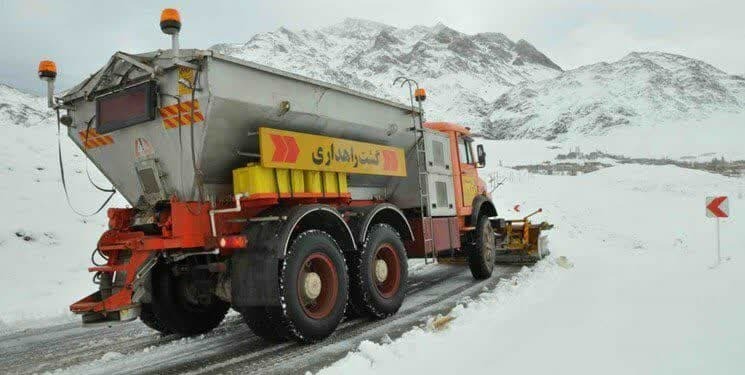 آمادگی ٩٠٠ راهدار آذربایجان غربی برای عملیات راهداری زمستانی