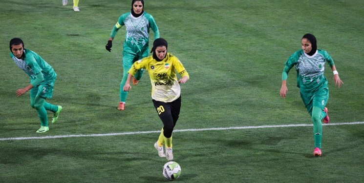 دو پیروزی برای نمایندگان فوتبال بانوان استان