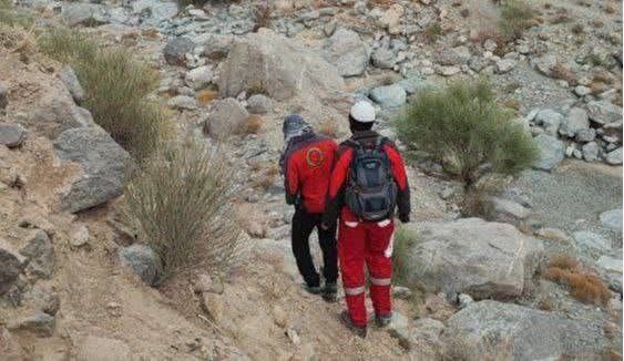 نجات فرد مفقود شده توسط تیم امداد نجات کوهستان