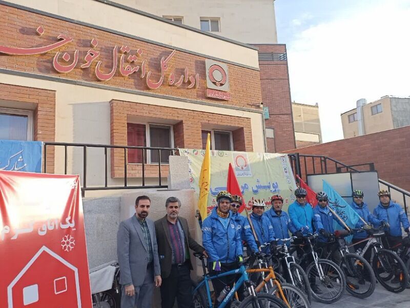 پیوستن دوچرخه سواران مشهدی به پویش اهدای خون