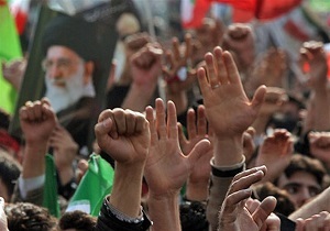 برگزاری راهپیمایی جمعه خشم در کرمانشاه
