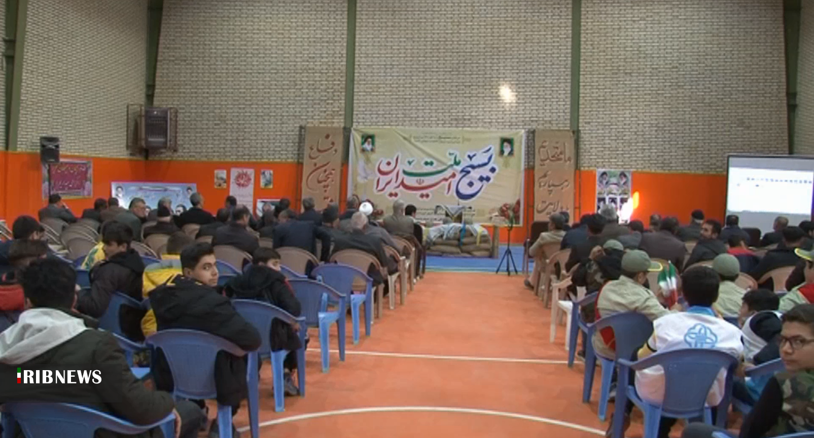 افتتاح سالن ورزشی صالحین در روستای آروق ملکان