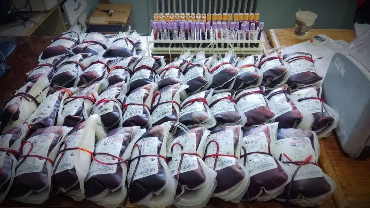 مشارکت ۲۲۰ داوطلب شهرستان سردشت در اهدای خون