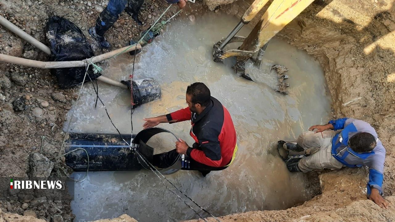 ترمیم بیش از یکهزار و ۹۰۰ مورد شکستگی خطوط انتقال آب در بندر امام خمینی