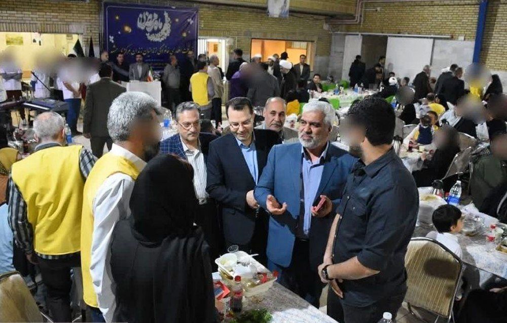 آزادی ۱۶ زندانی در ضیافت افطاری خانوادگی در زندان مشهد
