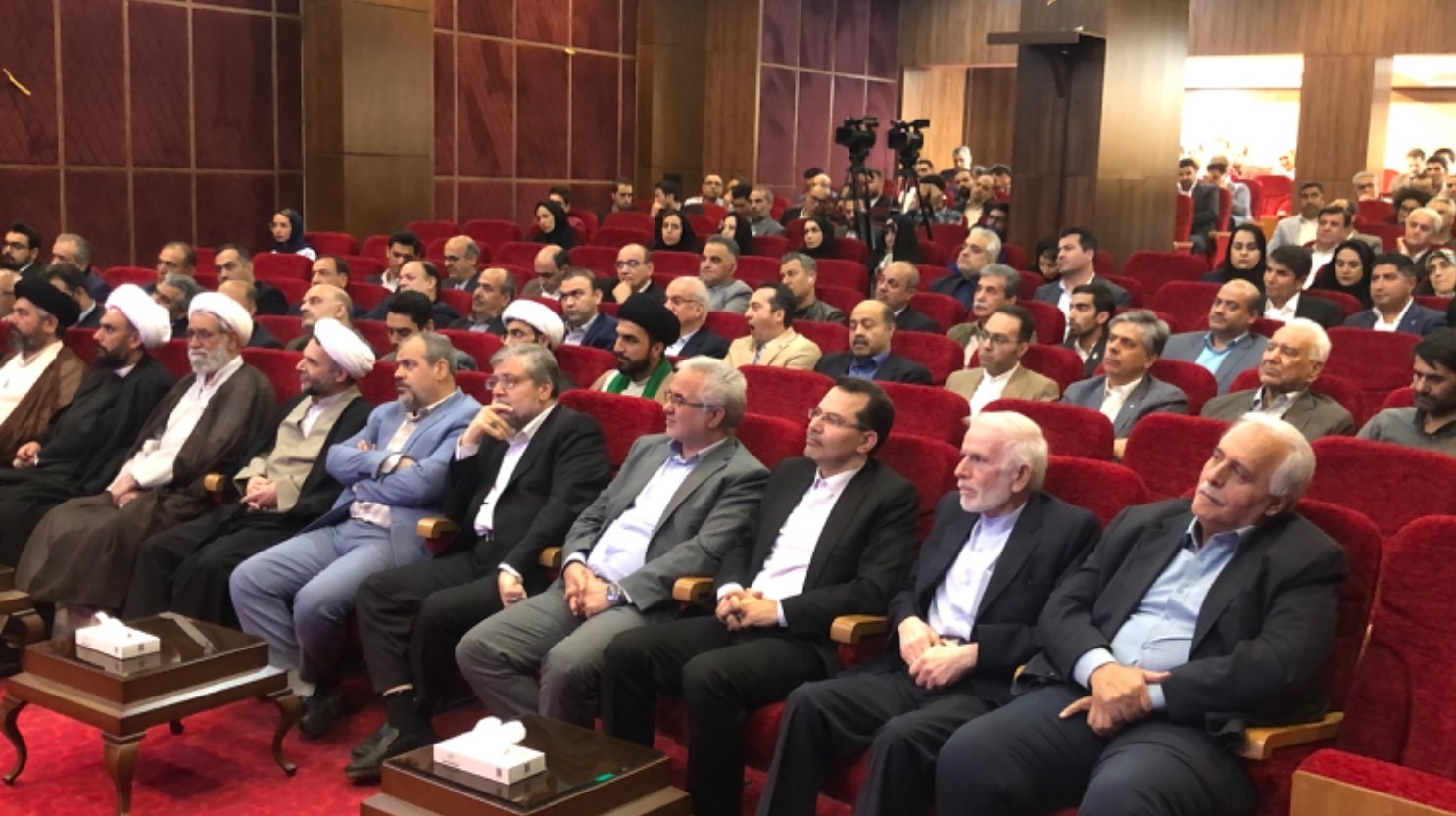 برگزاری جشن گلریزان با نام پویش سفیران آزادی در مشهد