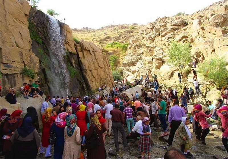 بازدید بیش از ۲۳ هزار نفر از جاذبه‌های گردشگری همدان