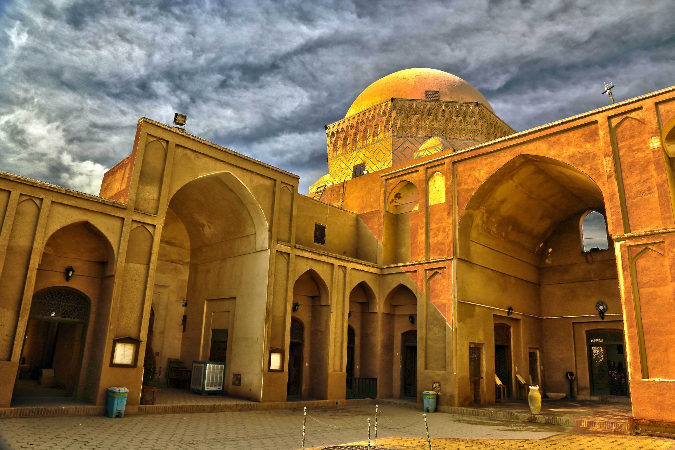 بازدید بیش از ۴۰ هزار نفر از اماکن تاریخی یزد
