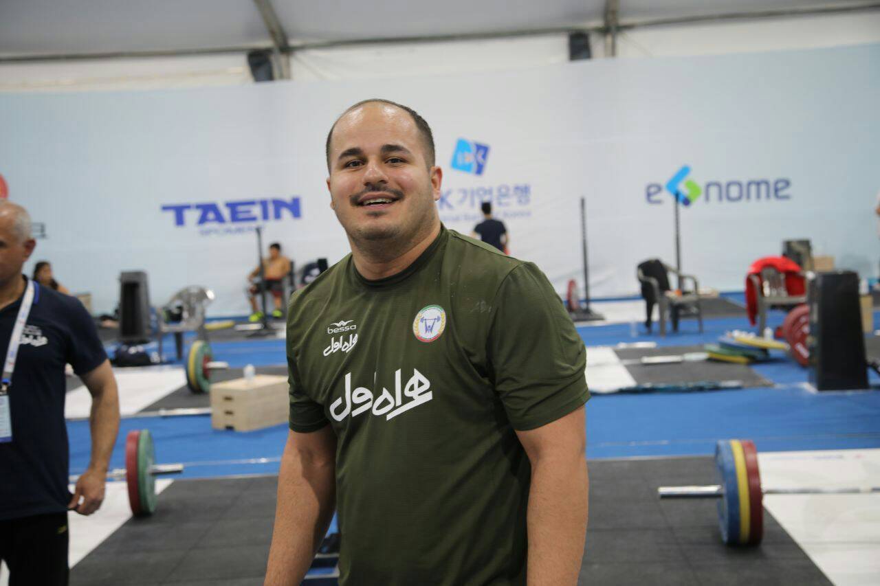 آخرین تلاش وزنه بردار خوزستان برای کسب سهمیه المپیک فرانسه 