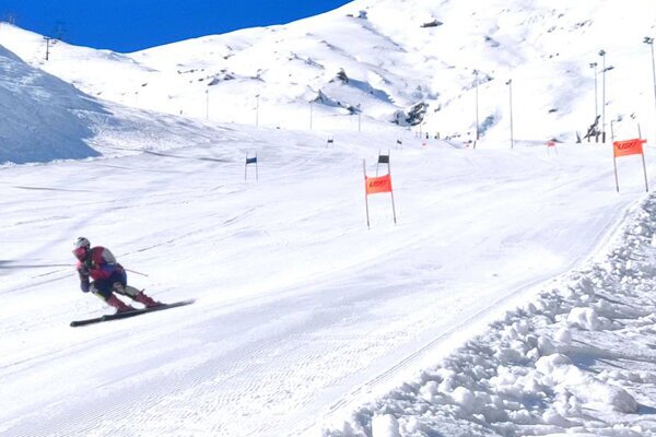 مسابقات امروز اسکی آلپاین در توچال لغو شد