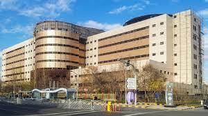 یک سوم مراجعان روزانه به بیمارستان امام رضا(ع) مشهد بستری می‌شوند