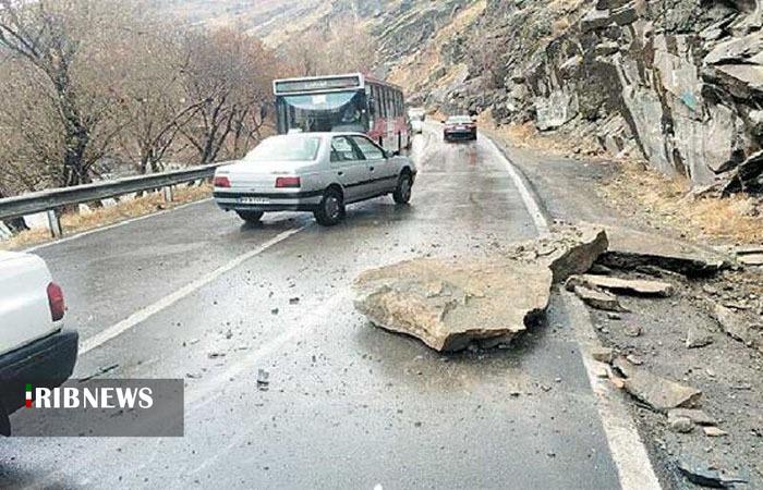 مسدود شدن برخی از محور‌های مواصلاتی لرستان بر اثر بارندگی