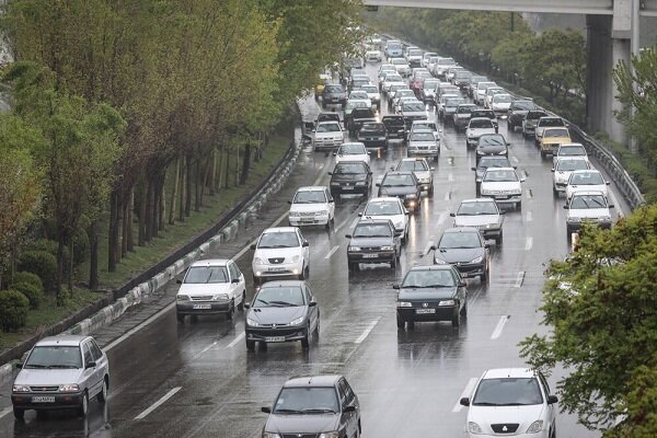 ترافیک پرحجم در آغاز دور دوم سفرهای نوروزی در جاده های همدان