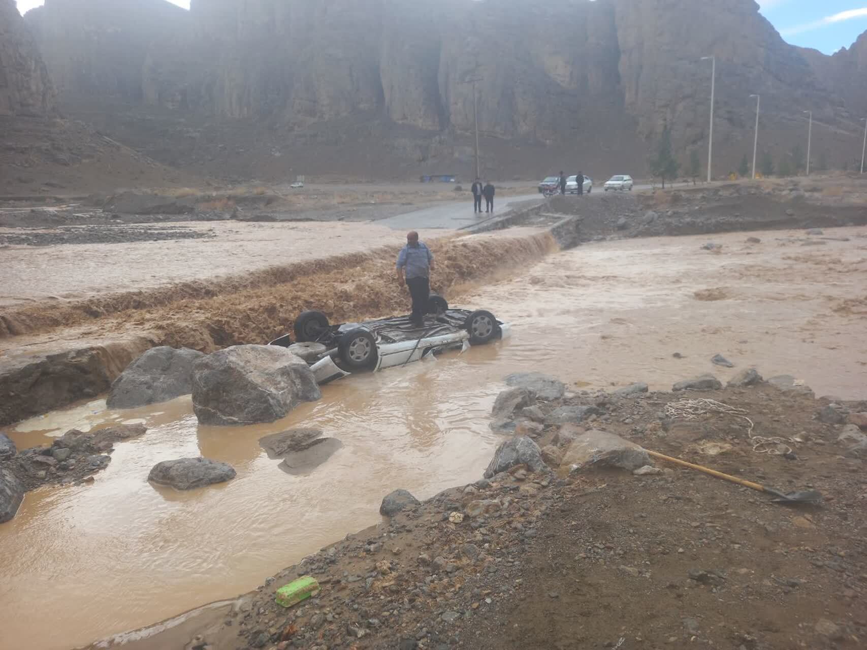 جان باختن دو نفر در سیل شهرستان تفت