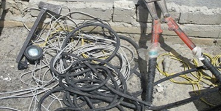 شناسایی و دستگیری سارق کابل‌های برق در شهر مشهد
