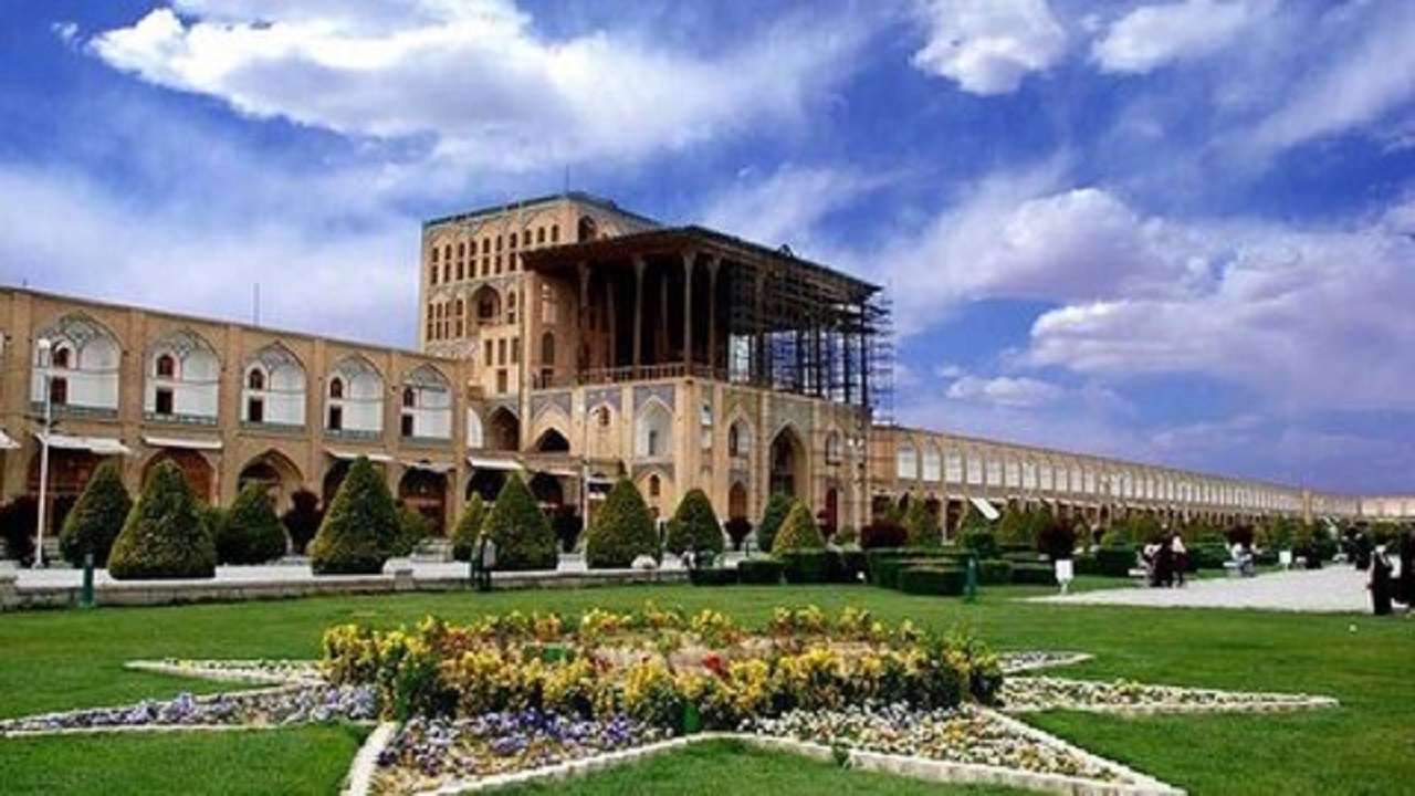 کیفیت هوای اصفهان و ۳ شهر مجاور پاک است