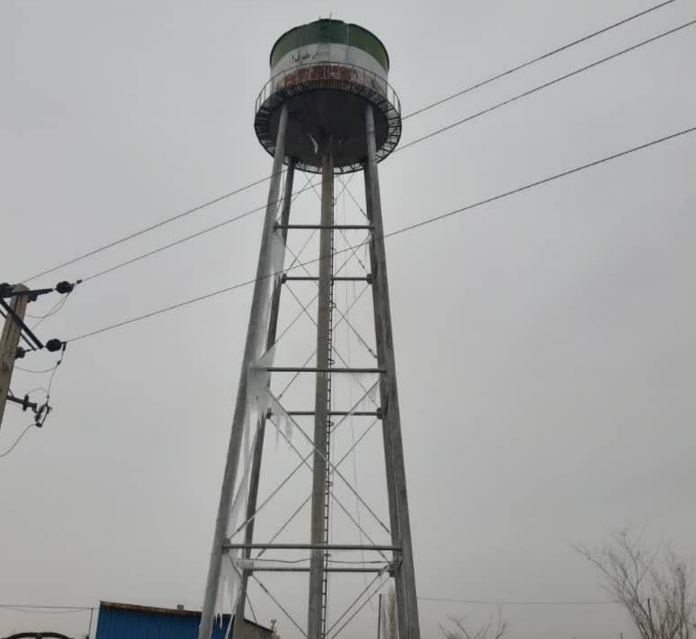 ترمیم مخزن هوایی آب شرب در روستای گزنق ارومیه