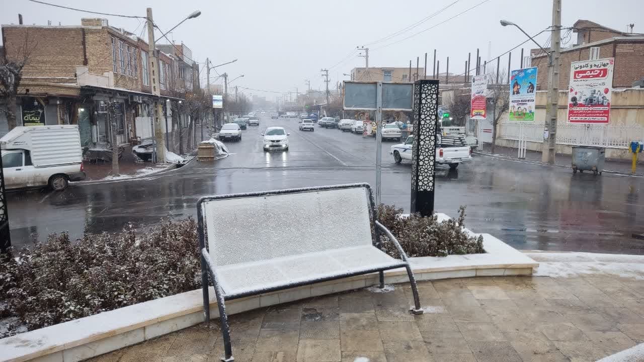 بارش نخستین برف زمستانی در شهرستان پلدشت 