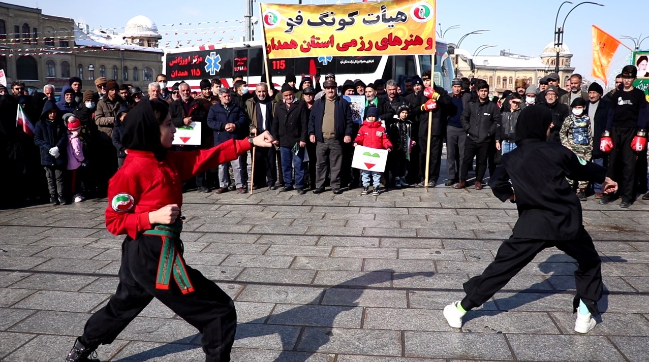 حضور پرشور جامعه ورزش همدان در راهپیمایی ۲۲ بهمن