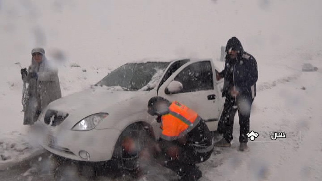 برف و یخبندان و کولاک  در خلخال وامدادرسانی به ۶۵۱ نفر