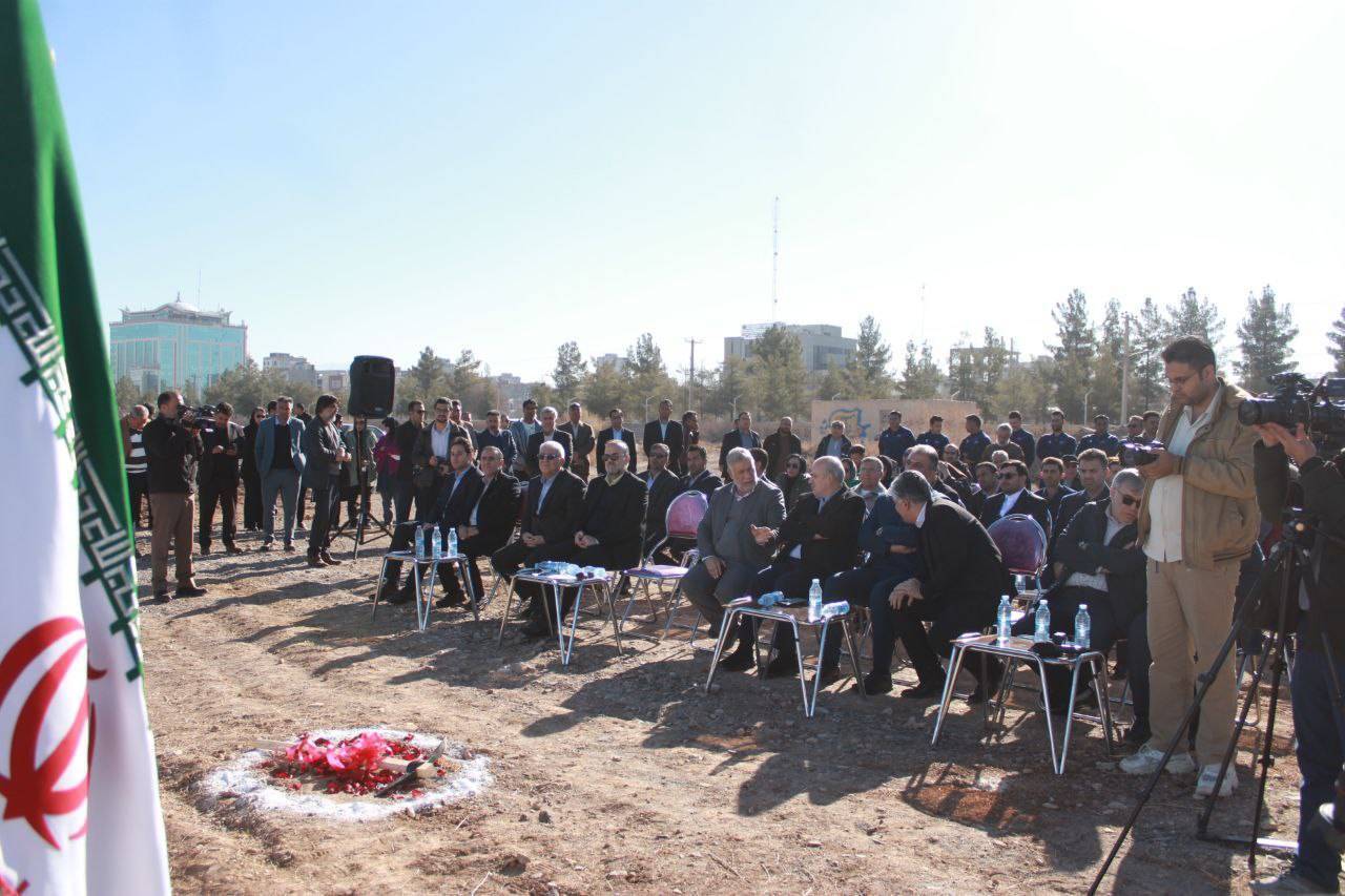 آغاز ساخت مکان اردوی فوتبال در کرمان