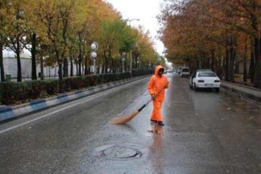 جان باختن پاکبان مشهدی بر اثر  لغزندگی خیابان و بی احتیاطی راننده