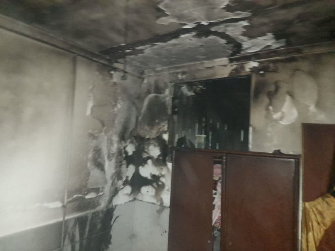 مهار آتش سوزی یک باب منزل مسکونی در منطقه ده حلاج نیشابور