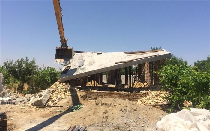 تخریب ۳۸ باغ ویلای غیر مجاز در حریم جاده سوارغیب دزفول