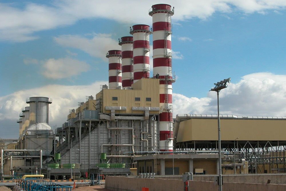 آغاز ساخت نیروگاه یکهزار مگاواتی در ۳ واحد صنعتی خوزستان