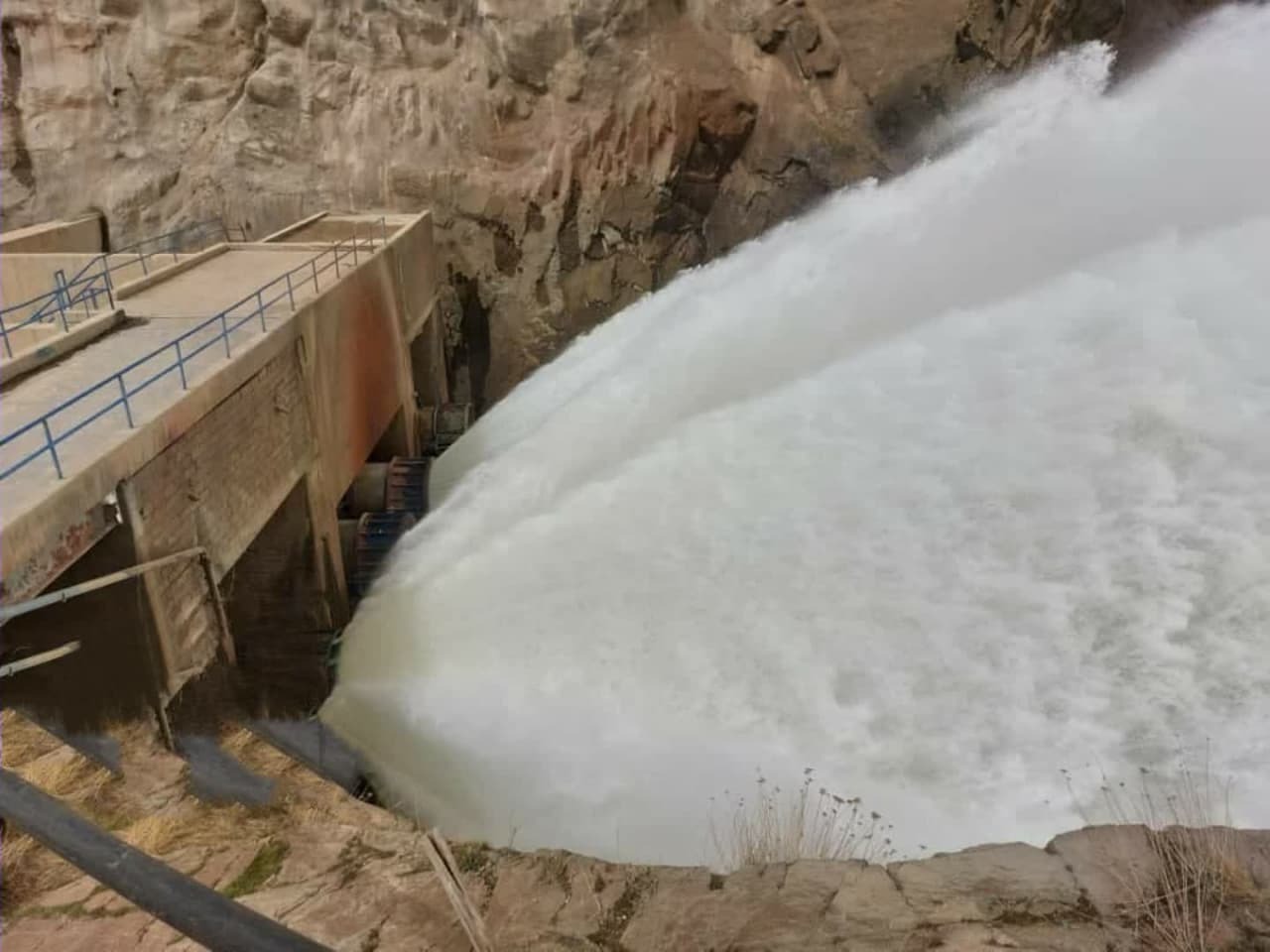 ۴۴۶ میلیون مترمکعب آب از سد‌های آذربایجان‌غربی به دریاچه ارومیه رهاسازی شد