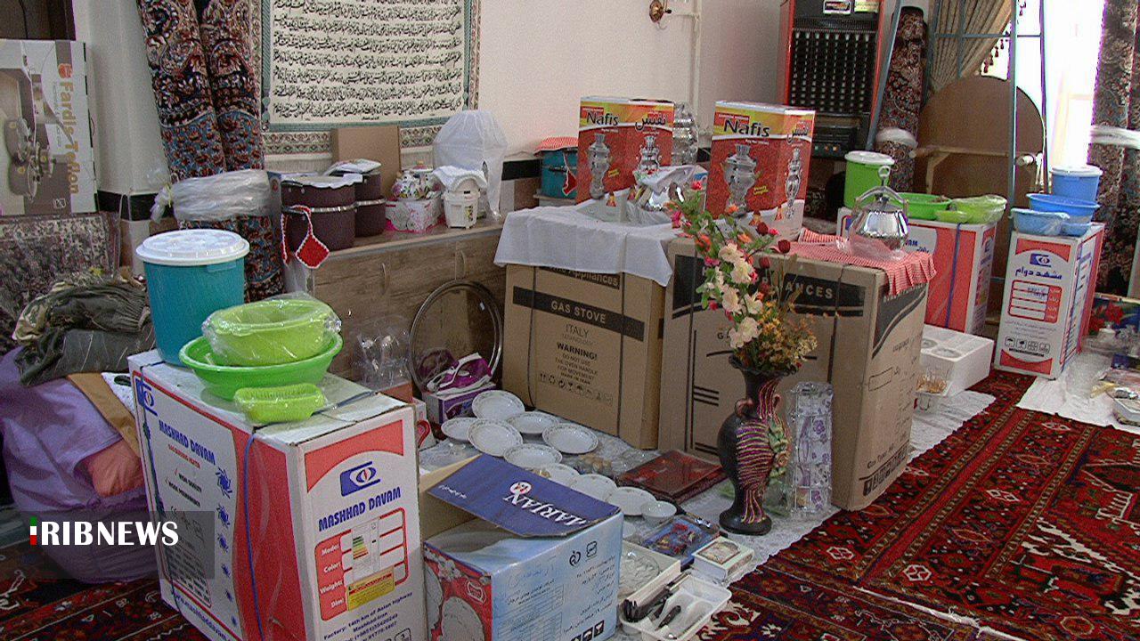 اهدای هفت سری جهیزیه به نوعروسان نیازمند بستان آبادی