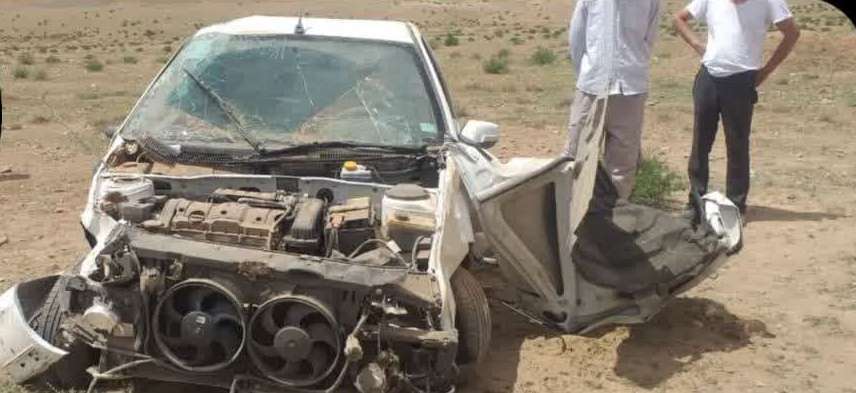 واژگونی خودروی پژو پارس با یک مجروح