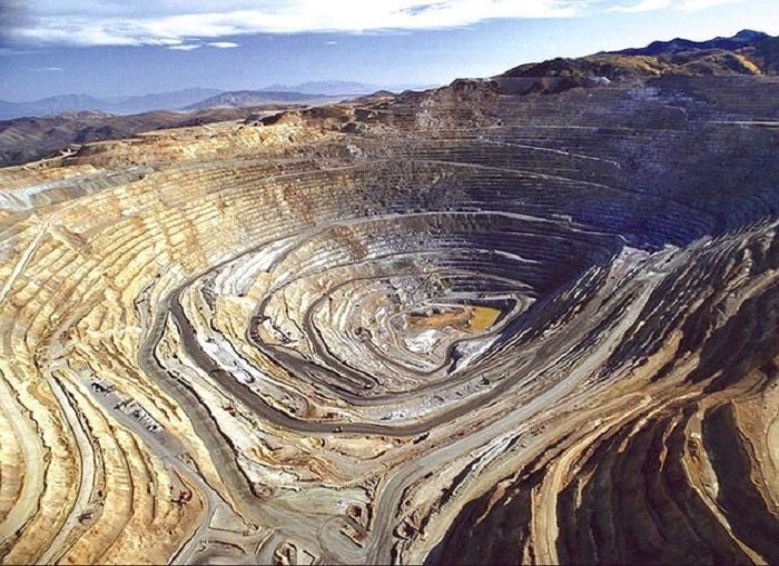احیای ۳۶ واحد معدنی در استان زنجان