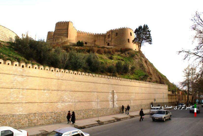 احیای دیوار ۱۰۰۰ ساله دوازده برجی خرم‌آباد