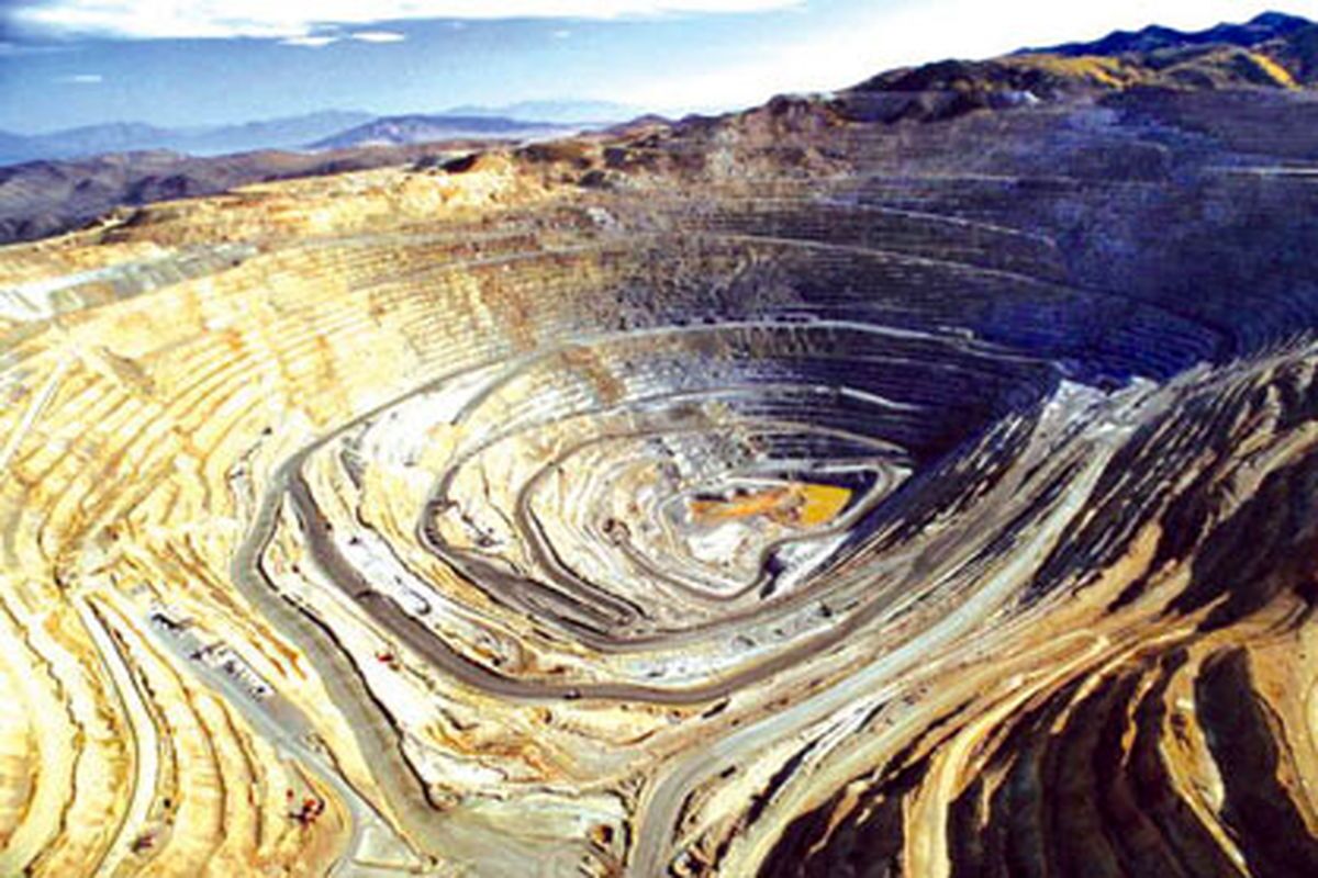 استخراج بیش از ۸ میلیون تن مواد معدنی از معادن خراسان جنوبی