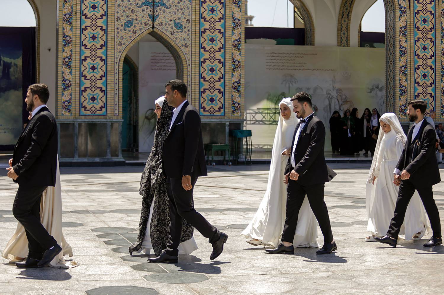 پیمان ازدواج ۲۲ زوج لبنانی در حرم مطهر رضوی