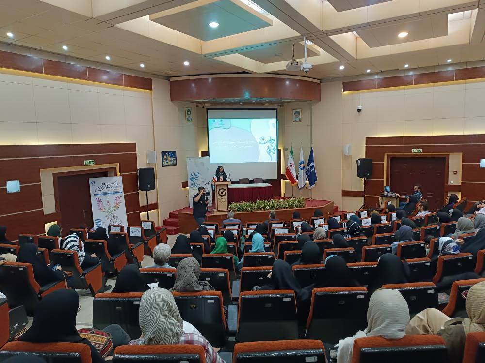 برگزاری رویداد توانمندسازی شغلی و کارآفرینی بانوان «ایراندخت» در مشهد