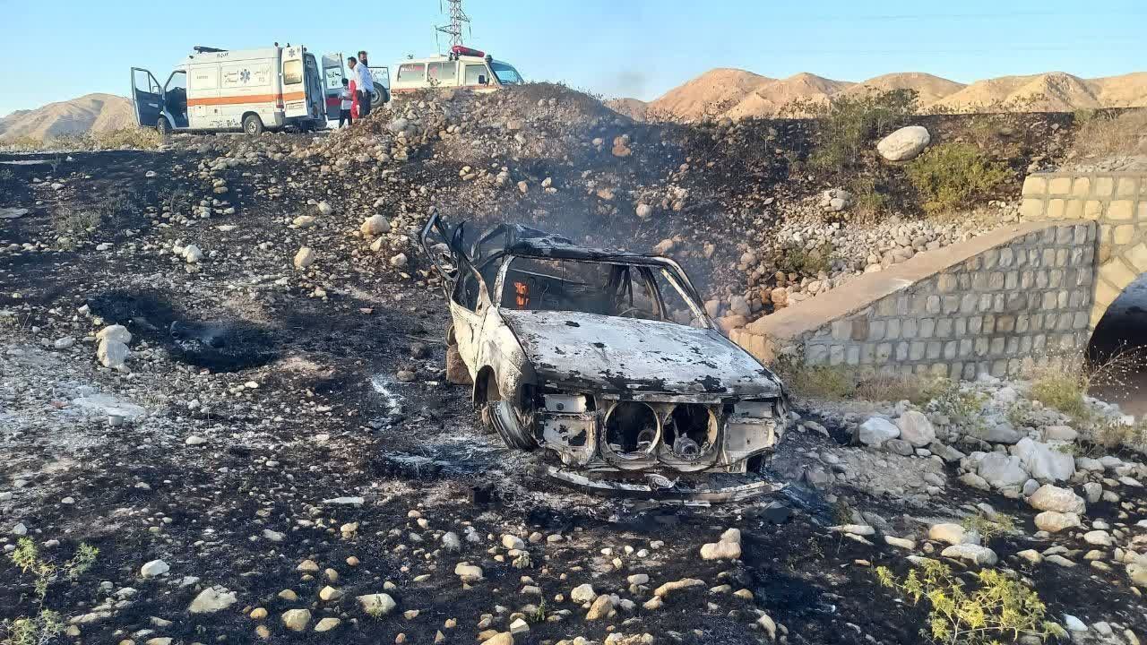 تصادف خودروی پژو پارس با سمند در محور ملکشاهی به مهران