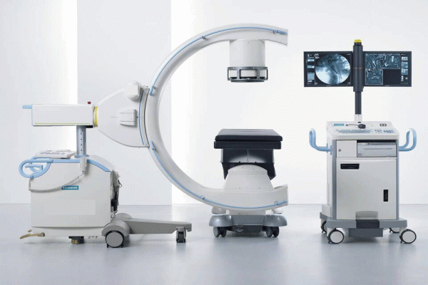 تأمین یک‌دستگاه فلوروسکوپی پیشرفته برای بیمارستان امام حسین (ع) تربت حیدریه