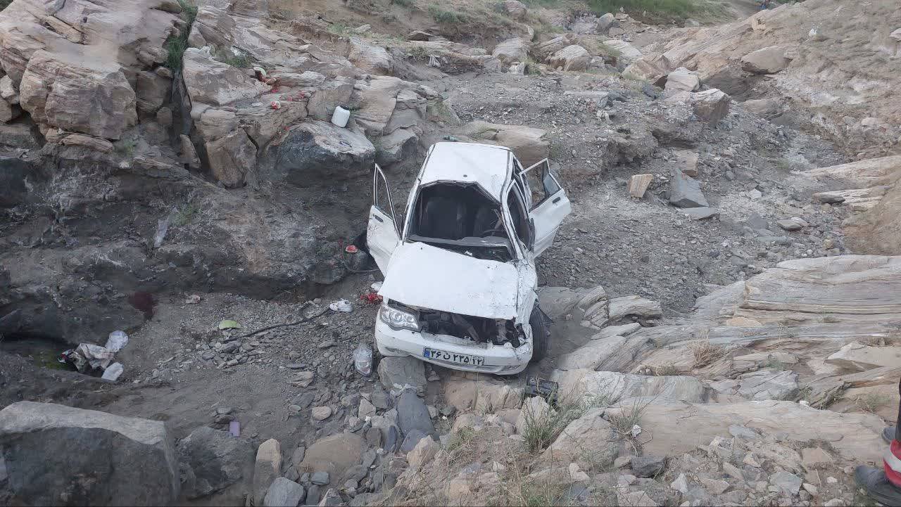 ۲ کشته و مجروح در حادثه سقوط خودرو به دره خلج مشهد