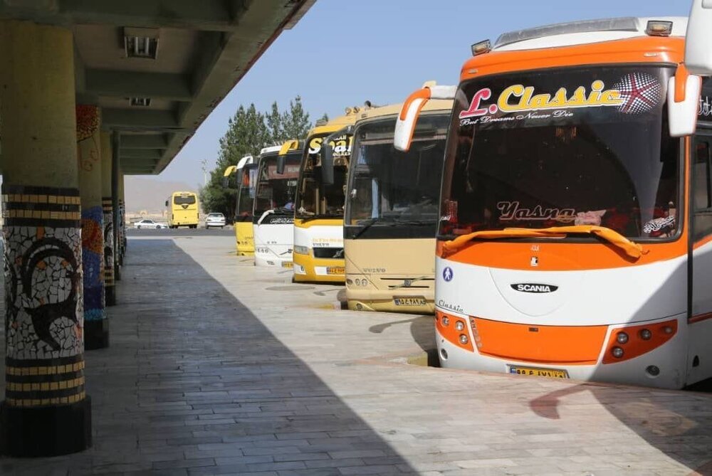 آمادگی ناوگان مسافری بوشهر برای اعزام زائران به مراسم ارتحال امام (ره)